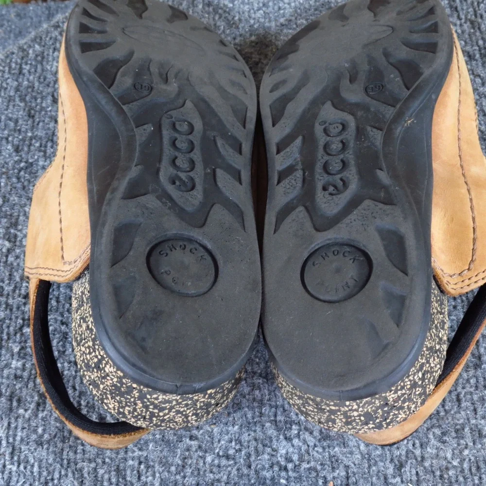 ECCO Cosmo Women Walking Sandals Size 39 8-8.5 Outdoor Comfort Tan Leather